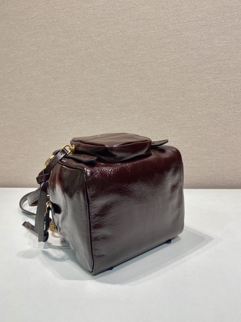 Pra*a top handle bags